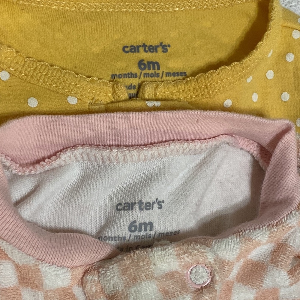 Carter’s - Excellent Condition - 6 Month. - Picture 3 of 3
